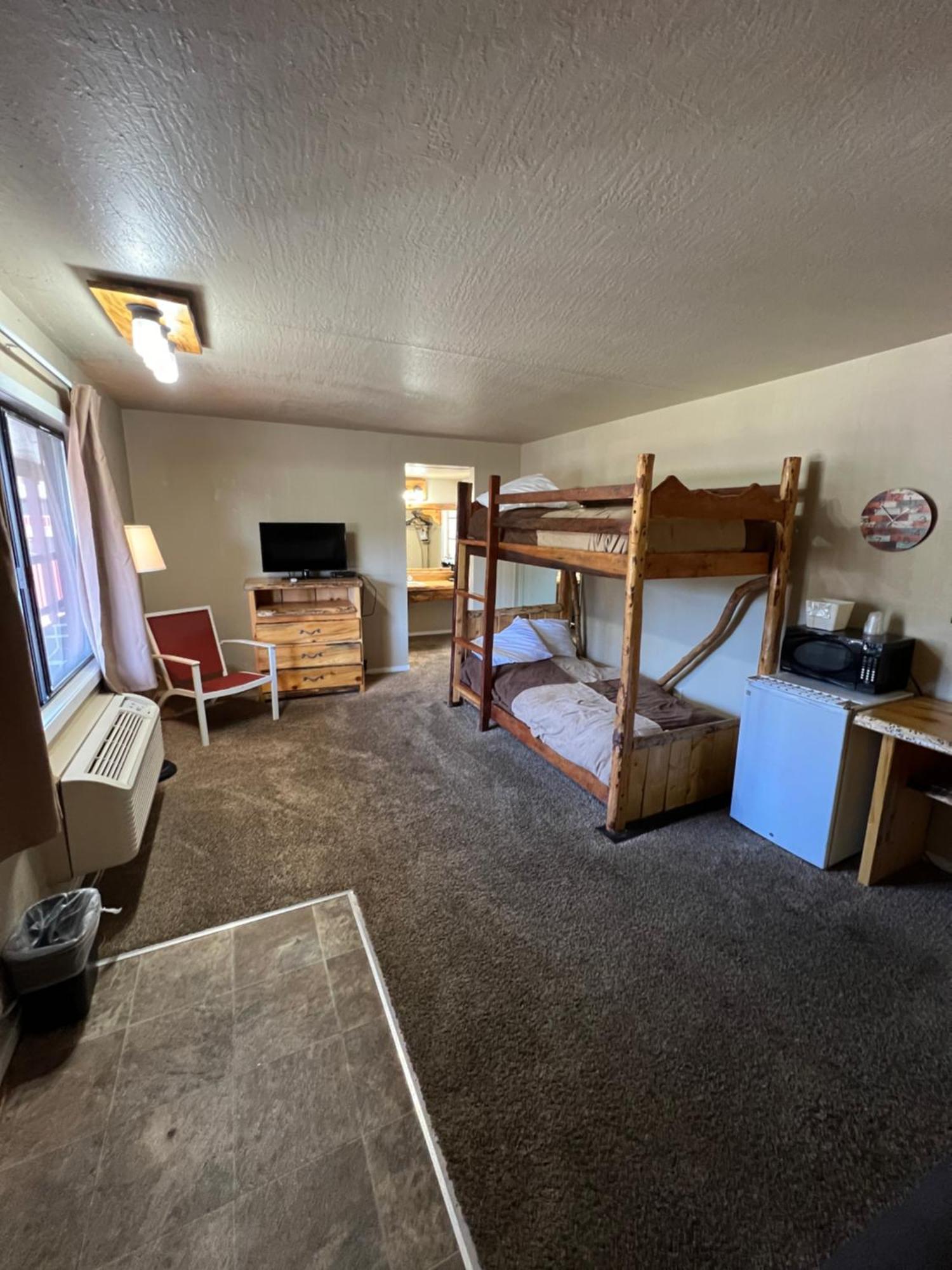 The Trailhead Motel South Lake Tahoe Exterior photo