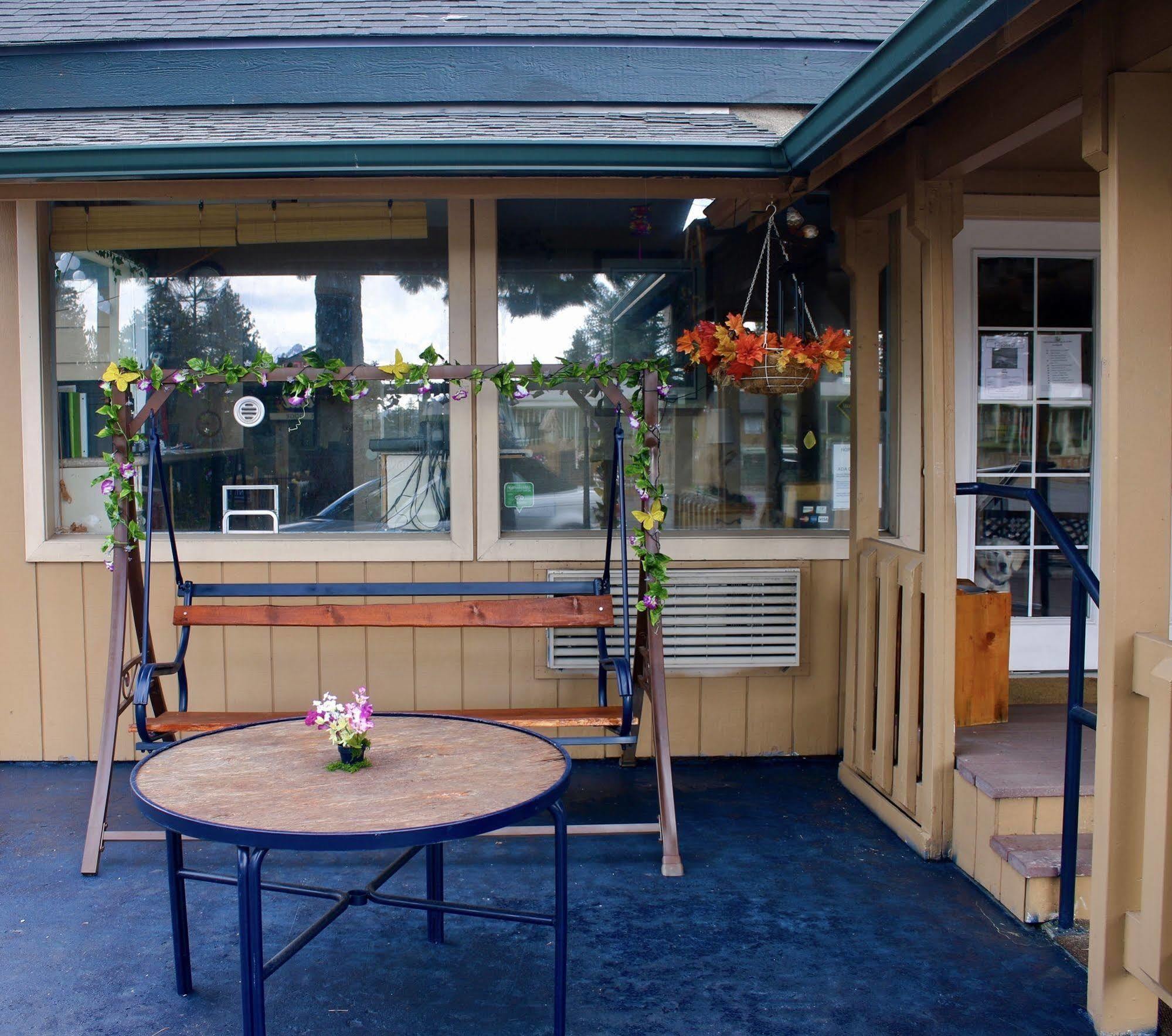 The Trailhead Motel South Lake Tahoe Exterior photo